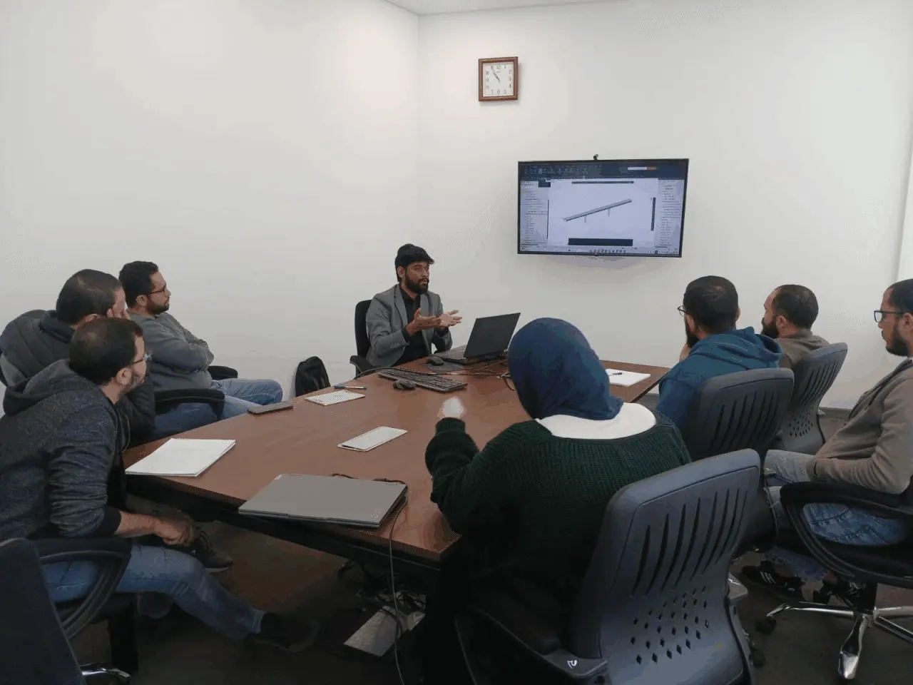 Eng. Mital Chovatiya leading MIDAS CIVIL NX training for Shaker Consultancy Group